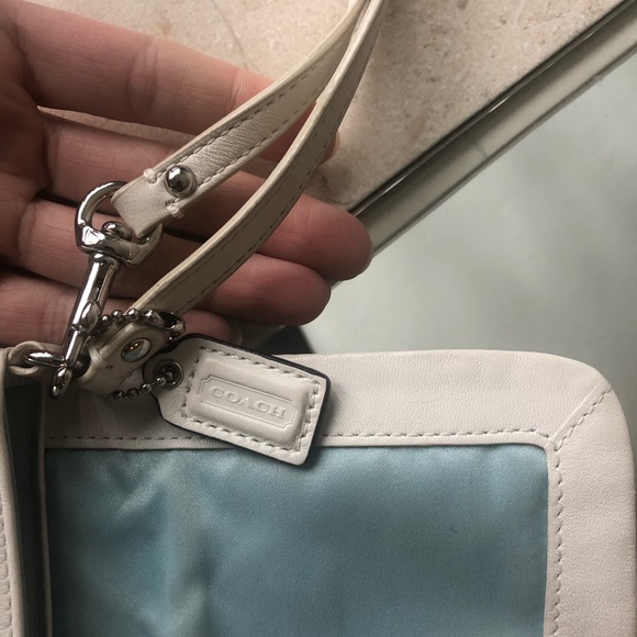 Coach Wristlet - Picture 6 of 6